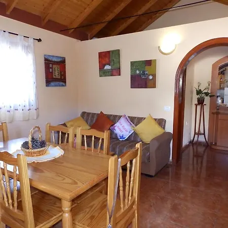 Casa Rural Isabel * فيلافلور