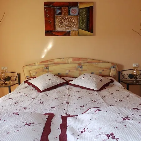 Casa Rural Isabel بيت للعطل