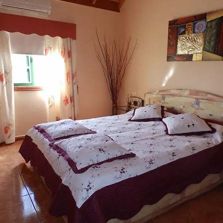Casa Rural Isabel *